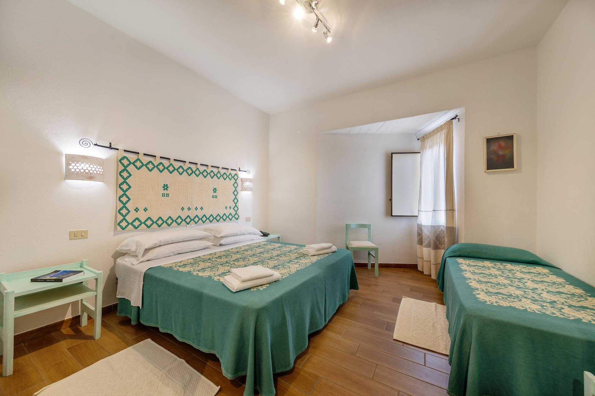 Hotel Le Mimose San Teodoro  Exterior foto